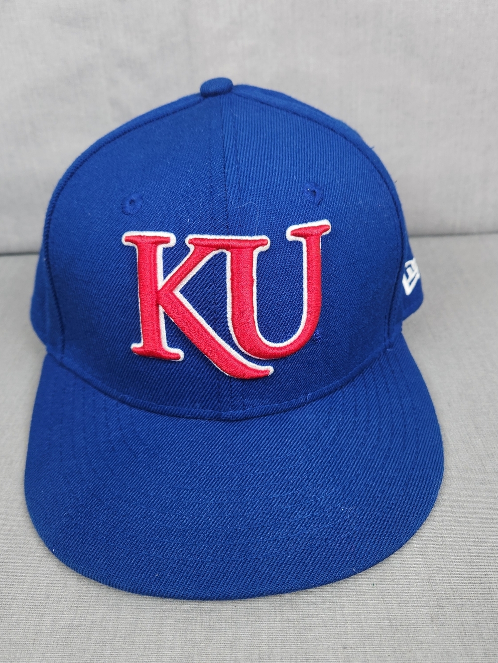 Kansas University KU Jayhawks New Era Baseball Cap Fitted Size 7 1/4 Blue Wool